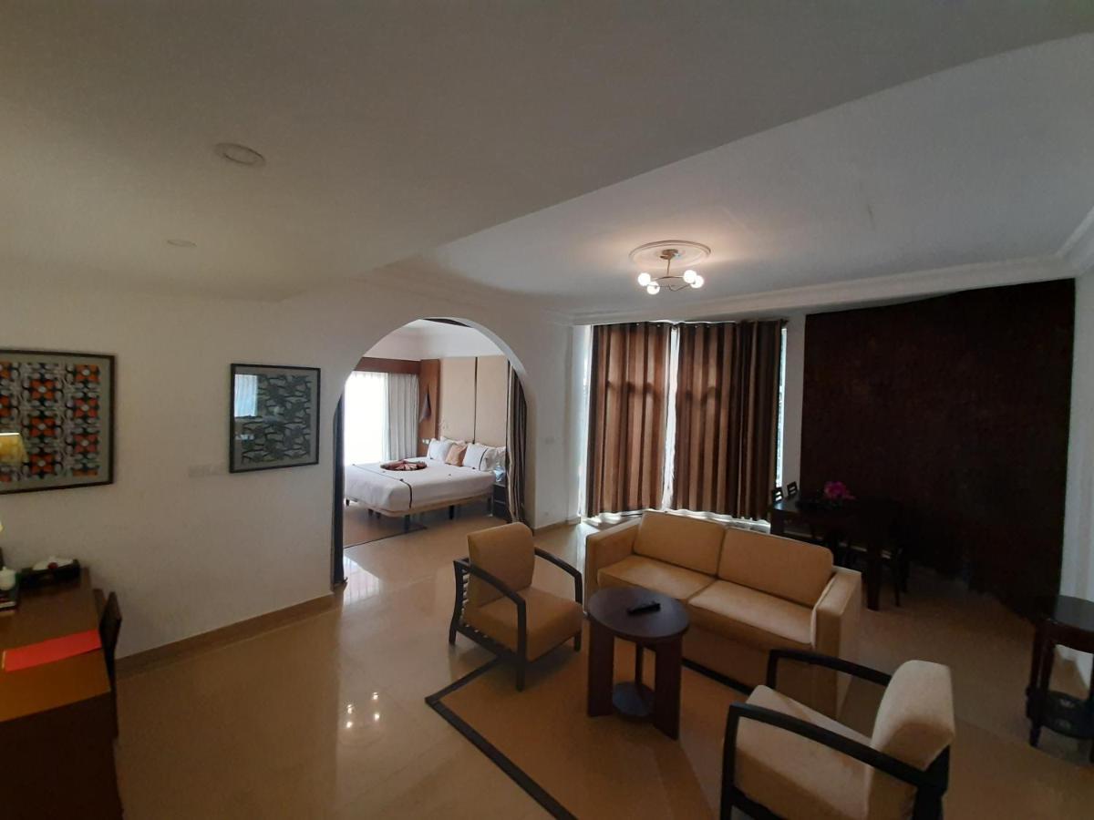 Iris Hotel Dakar Zewnętrze zdjęcie